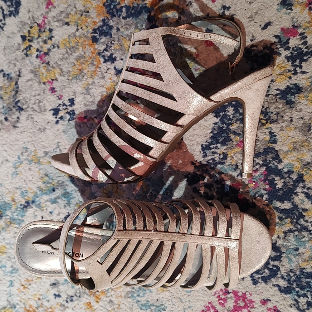 3¾" heels - Picture 3 of 4